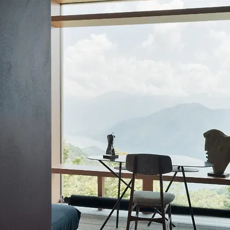 Larium - Oda ve Kahvaltı