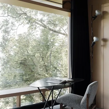 Larium - Oda ve Kahvaltı Pigra