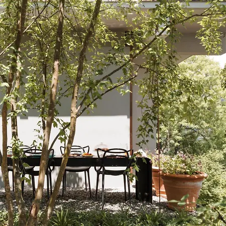 Larium - Oda ve Kahvaltı